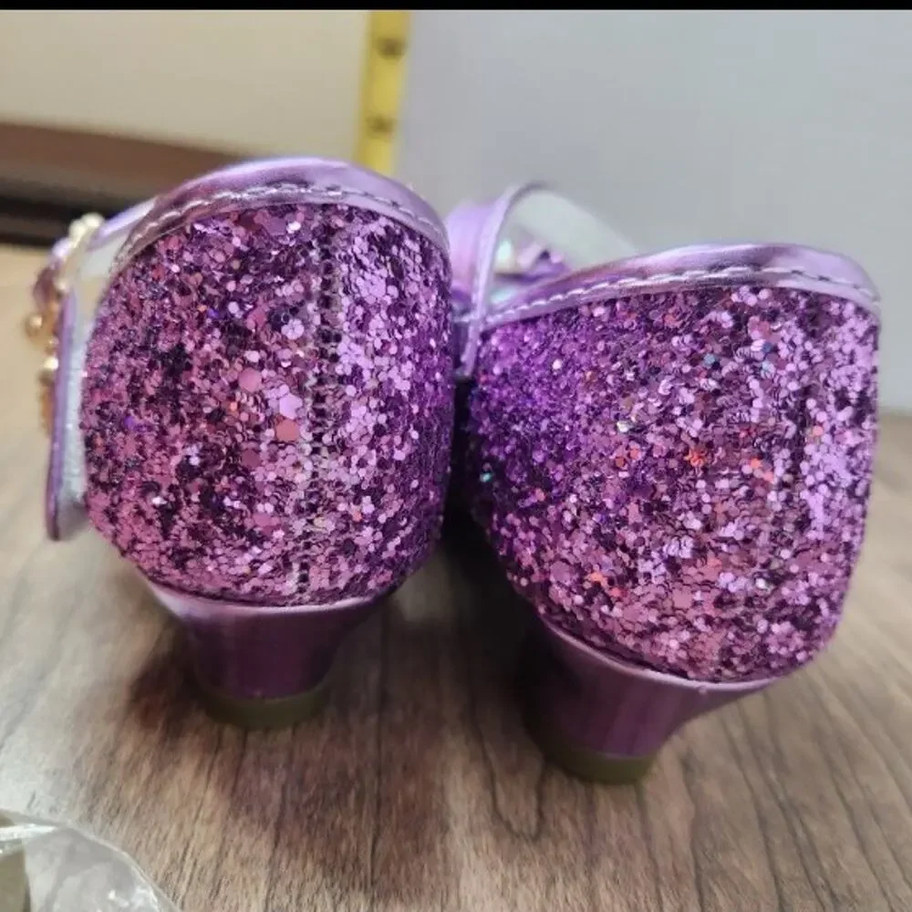 Little girls sparkley heels purple. RIDICULOUSLY cute! Size 13/13.5